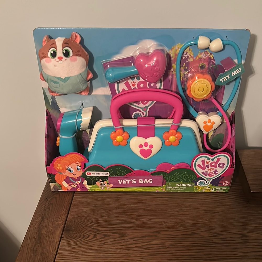 Vida Vet Kids Toy Set - Pink and Blue